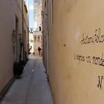 Casa *